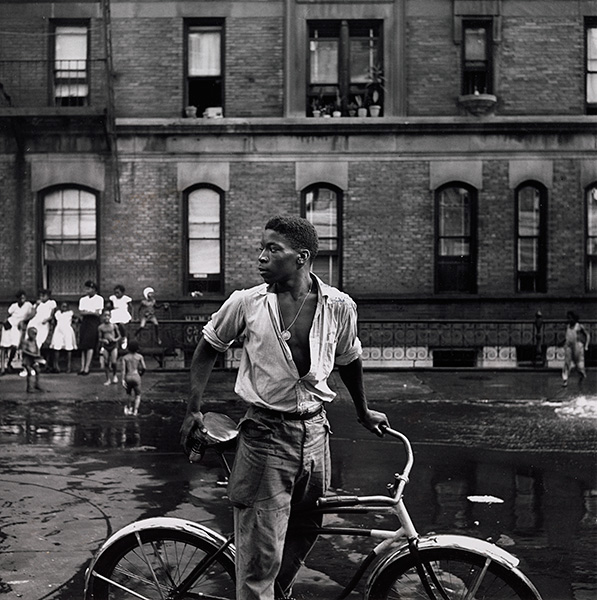 Untitled, Harlem, New York, 1948